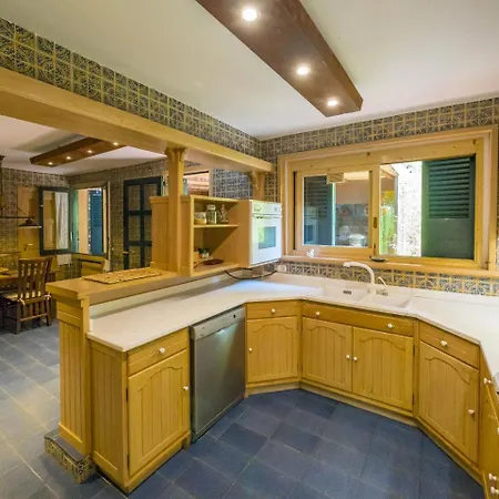 Homeholidaysrentals Acuarela וילה קברילס